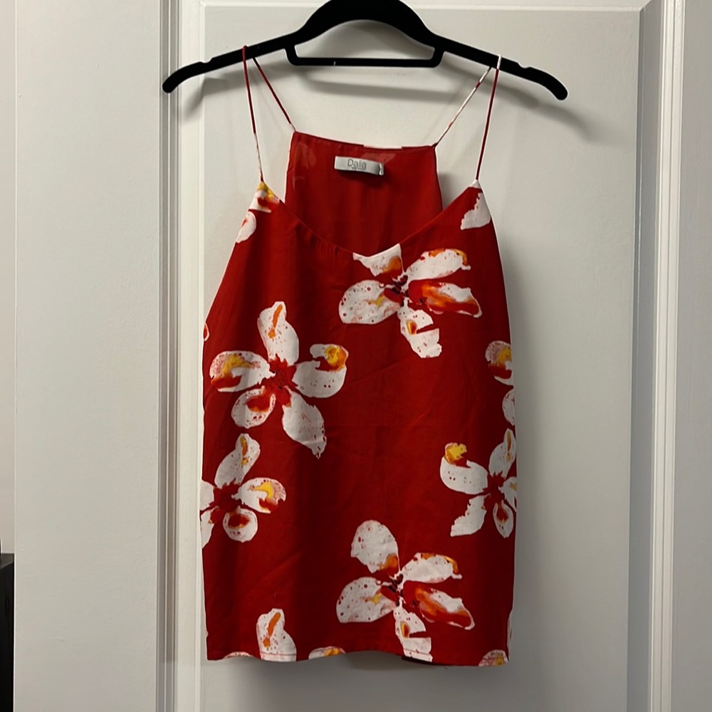 Size Small Tropical Red Floral Tank Top